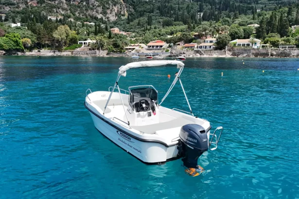 30-michalas-boat-rentals-paleokastritsa-4